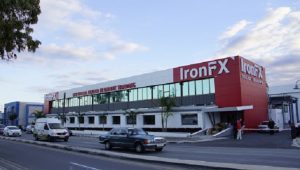 Trụ sở công ty môi giới trực tuyến IronFX Global, còn được gọi là IronFX tại Limassol, Đảo Síp