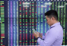 Đọc gì trước giờ giao dịch chứng khoán?