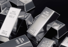 Giá bạc 31/10: Tăng mạnh lên 49,039 USD/ounce