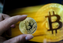Bitcoin tăng lên 105.000. USD khi chính phủ Mỹ tiến gần mở cửa