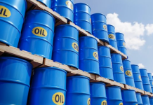 Giá dầu thế giới ngày 25/11 tiếp đà giảm nhẹ