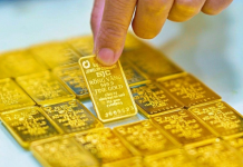 Giá vàng 26/11: Vàng miếng vượt 152 triệu, vàng thế giới lên hơn 4.100 USD