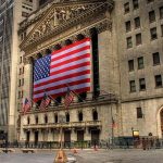 Hợp đồng tương lai S&P 500, Nasdaq giảm nhẹ sau CPI thấp