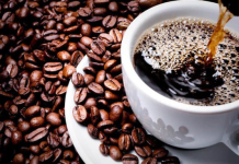 Giá cà phê hôm nay 22/1: Giảm mạnh 1.300–1.400 đồng/kg, hồ tiêu tiếp tục neo cao