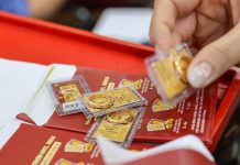 Giá vàng hôm nay 3/4 giảm hơn 4 triệu đồng/lượng