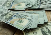 Tỷ giá USD 26/5 giảm trên thị trường tự do, DXY quanh 99 điểm