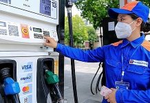 Giá xăng dầu ngày 15/6: Giá dầu thế giới giảm mạnh