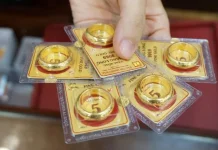 Giá vàng hôm nay 29/7: Đồng loạt giảm